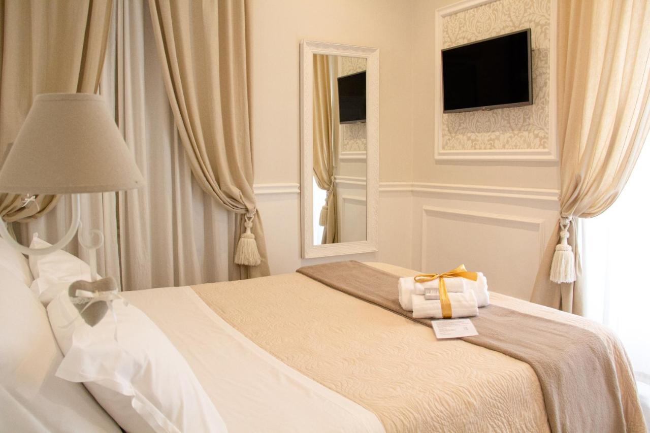 Charme & Chic Luxury Ξενοδοχείο Ρώμη Εξωτερικό φωτογραφία