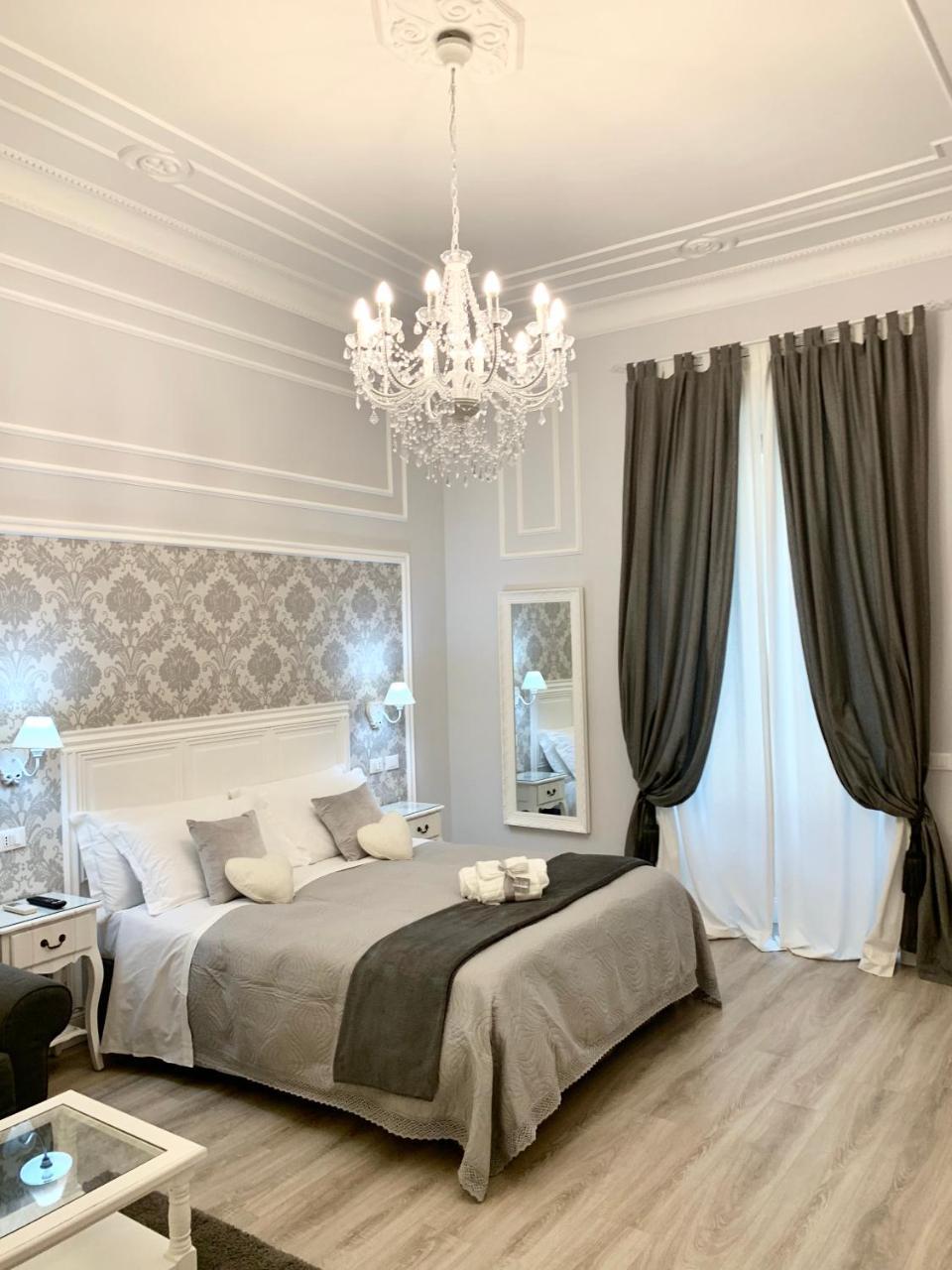 Charme & Chic Luxury Ξενοδοχείο Ρώμη Εξωτερικό φωτογραφία