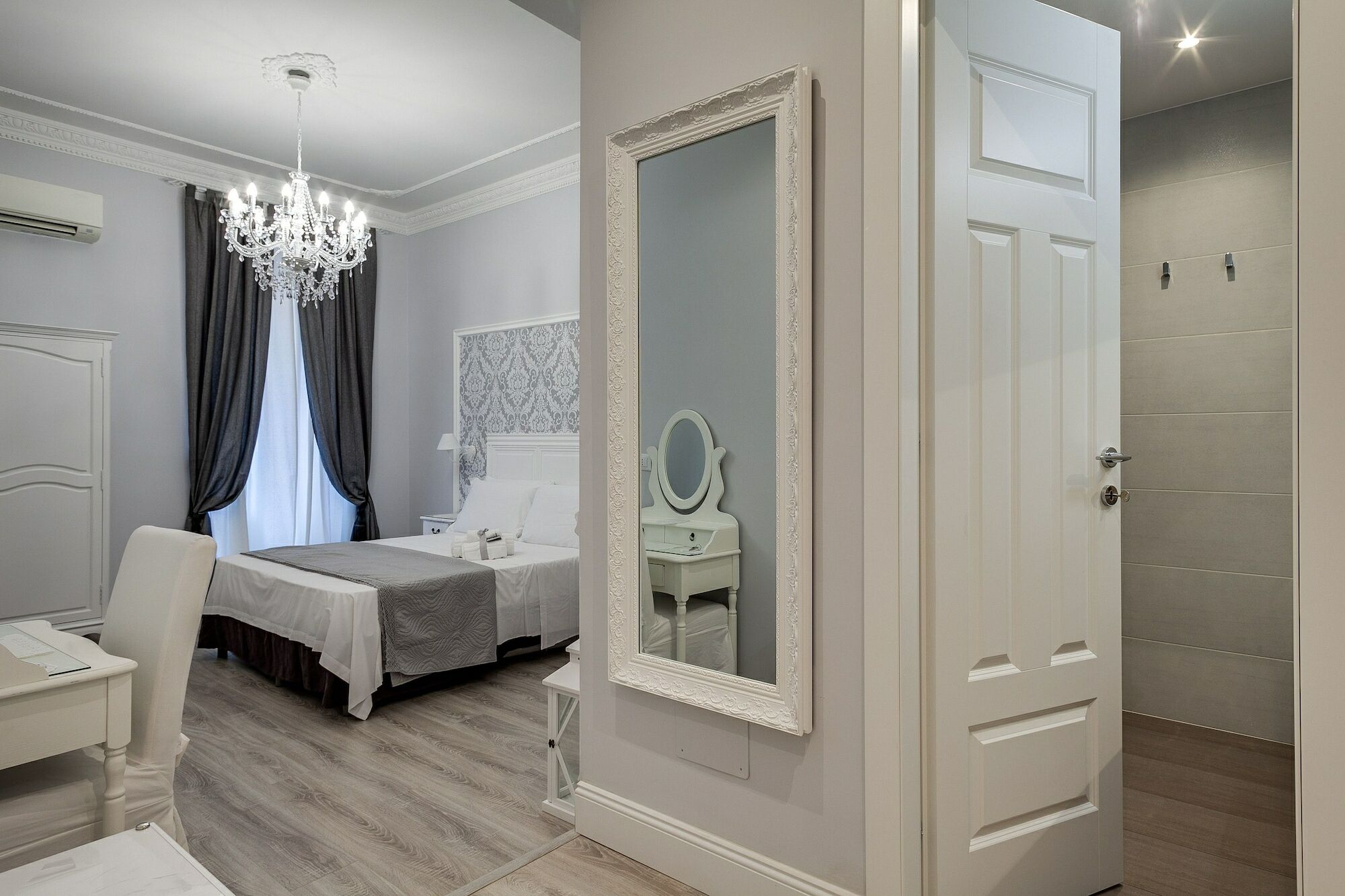 Charme & Chic Luxury Ξενοδοχείο Ρώμη Εξωτερικό φωτογραφία